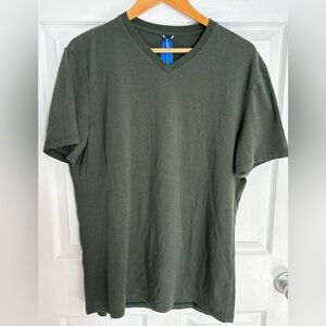 Kit and Ace Forest Green V-Neck Short Sleeve Tee